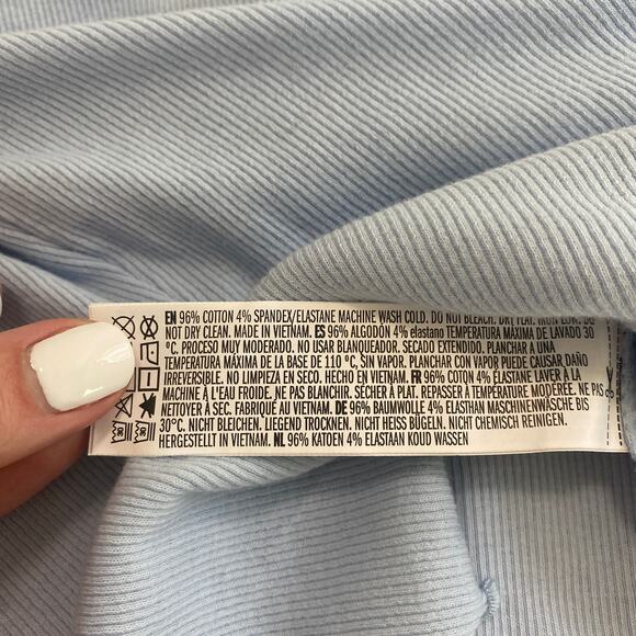 NEW Forever 21 Blue Ribbed Short Sleeve Top Size Medium - Picture 3 of 7